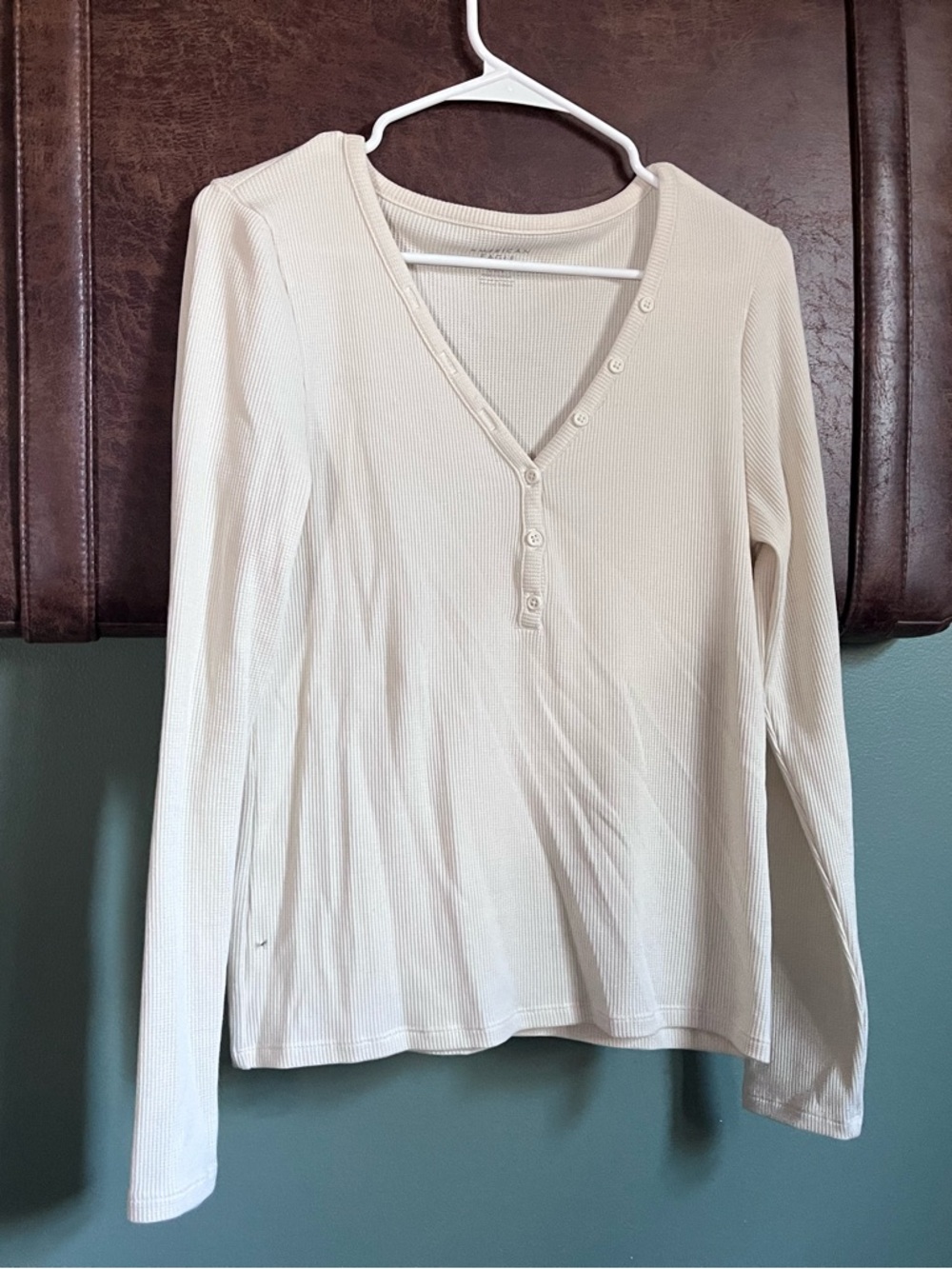 American Eagle Cream Ribbed Henley Top